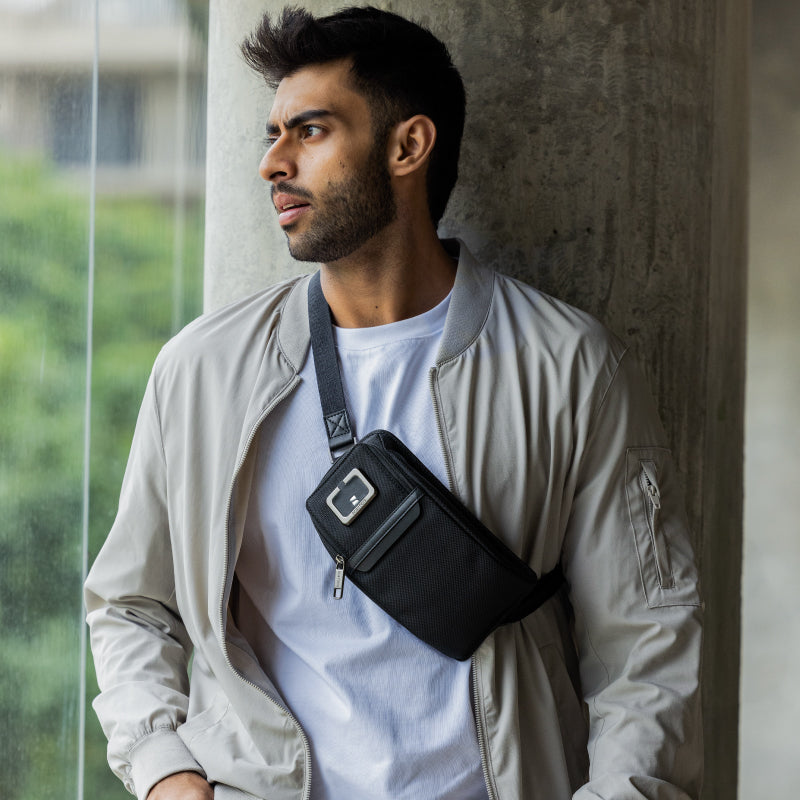 Travel Crossbody | Midnight Black