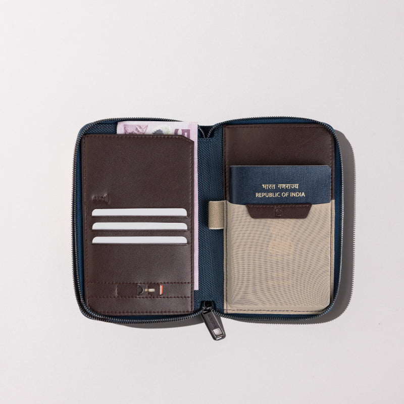 Passport Zip Wallet | Blue