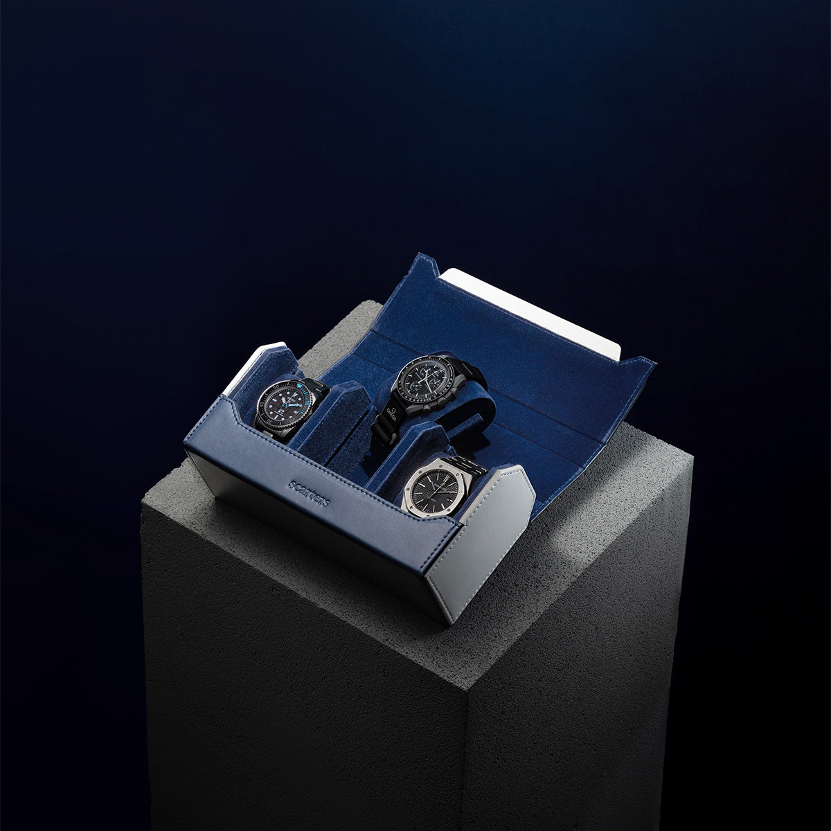 Timeless | Watch Case | Deep Blue