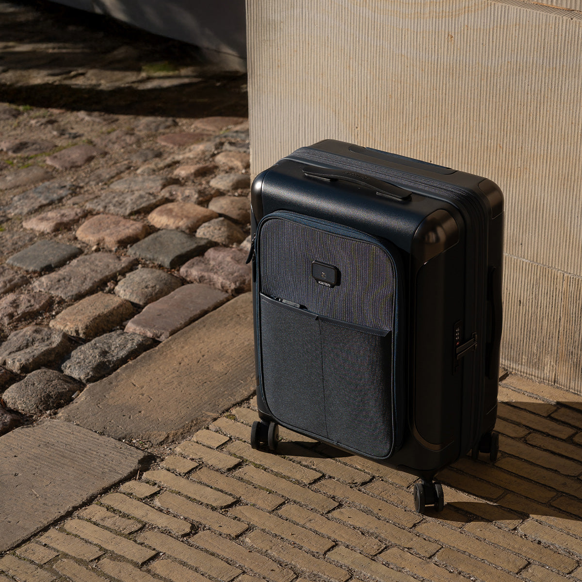 Atlas | First Cabin Bag | Space Blue