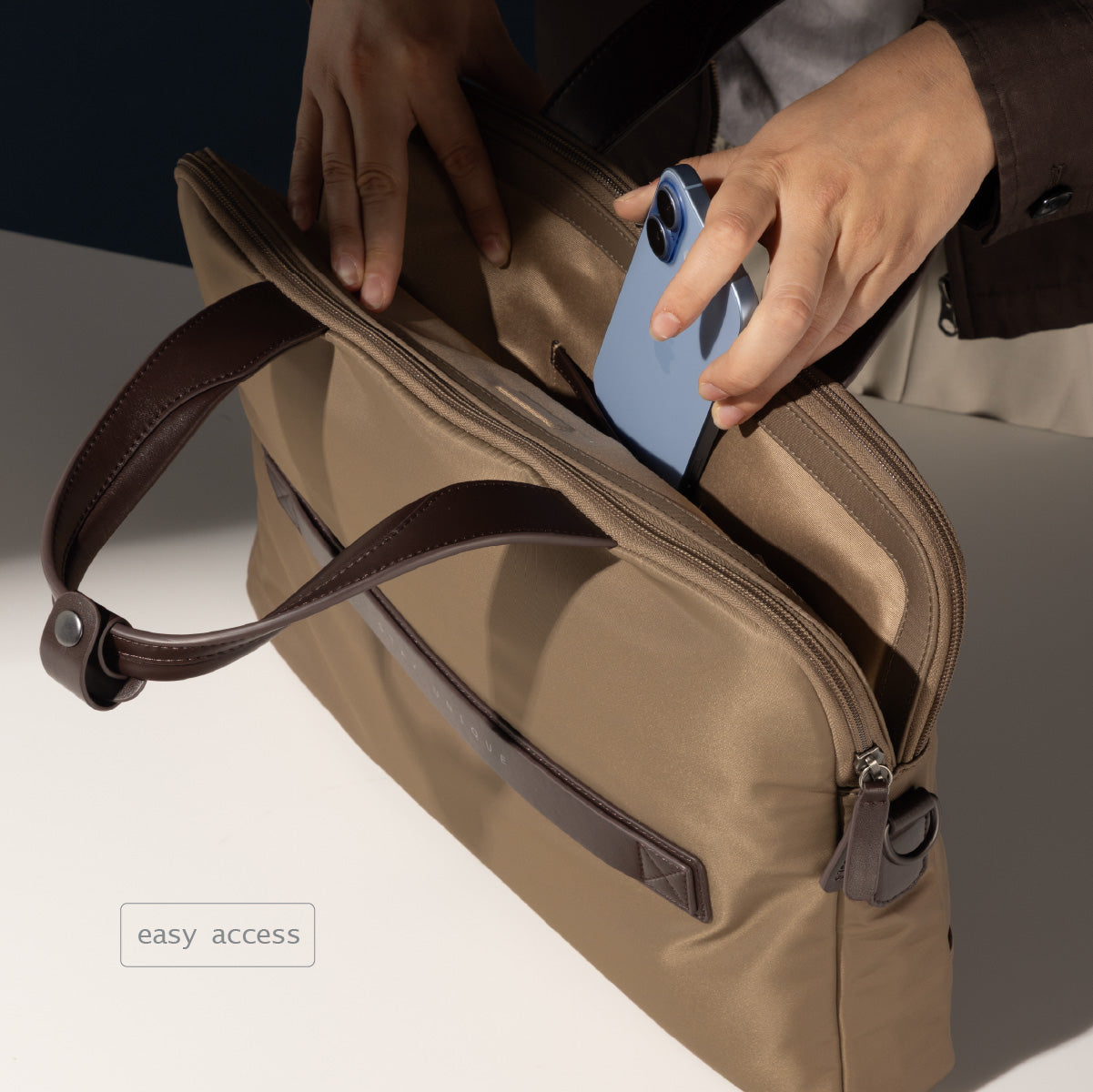 gen/Focus Messenger | Citrus Blue