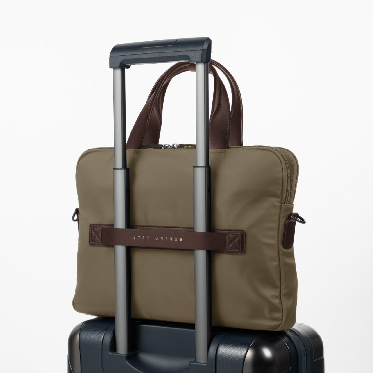 gen/Focus Messenger | Desert Sand