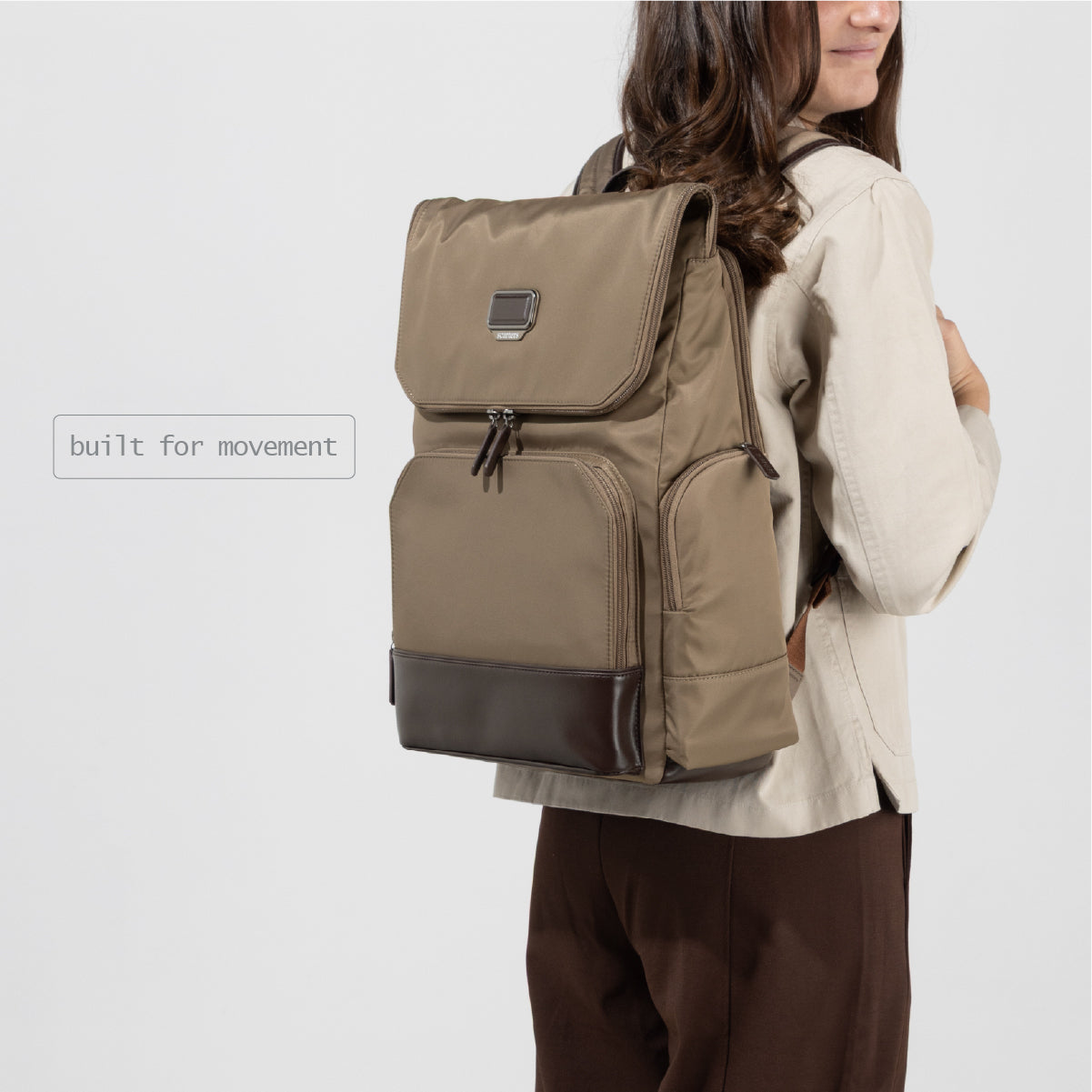 gen/Roam Backpack | Desert Sand